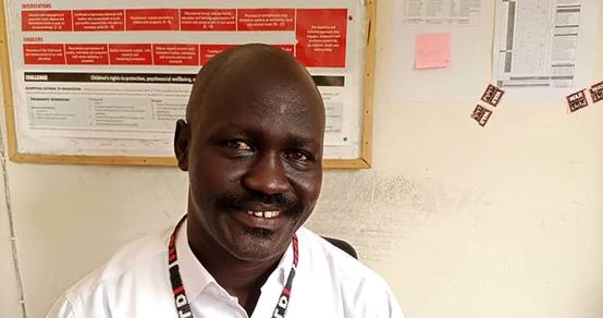 221102_WarChild_South Sudan_John Garang Nhail Psychosocial Support Field Officer.jpg