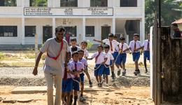 Activities in Sri Lanka help to provide psychosocial support to children living with severe emotional distress_War Child_200226