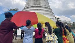 Sri Lankan Children impacted by floods take part in mental health and psychosocial activities