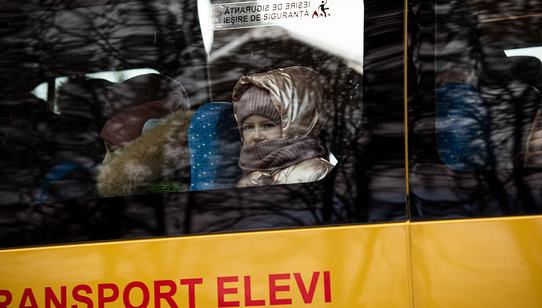 War-Child_Noodhulp-in-Oekraine_2_gevluchte-kinderen-psychosociaal-ondersteunen_Roemenie_220228