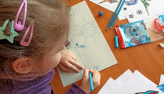 War Child Holland_Ukraine_psychological first aid_13_220330.jpg