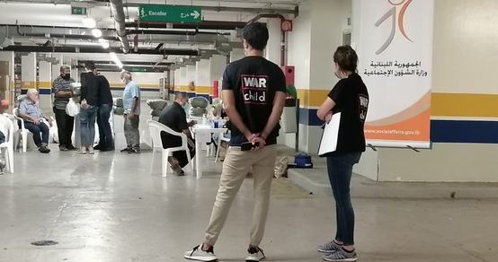 War Child distributing food in Lebanon since the costs have doubled the past six months and services have been disrupted_Lebanon_Emergency Response_201005